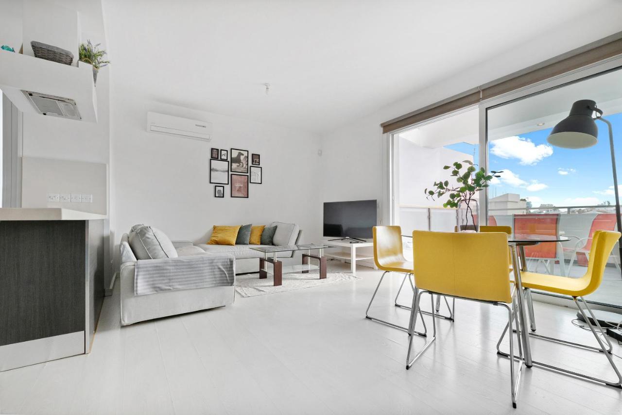 Glabur Stays - The Fabulous 2 Bdr - Nicosia City, Free Parking & Wifi, Welcomes You!!! Экстерьер фото