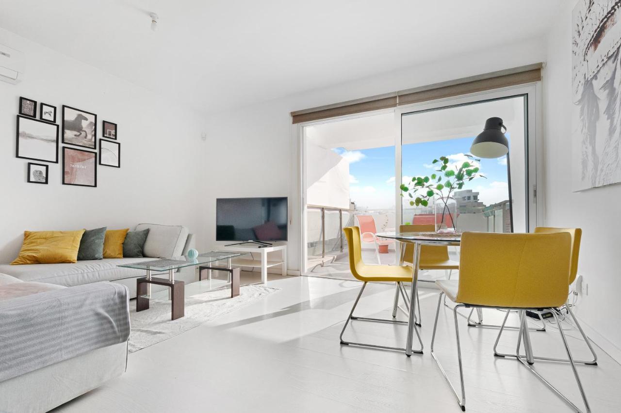 Glabur Stays - The Fabulous 2 Bdr - Nicosia City, Free Parking & Wifi, Welcomes You!!! Экстерьер фото